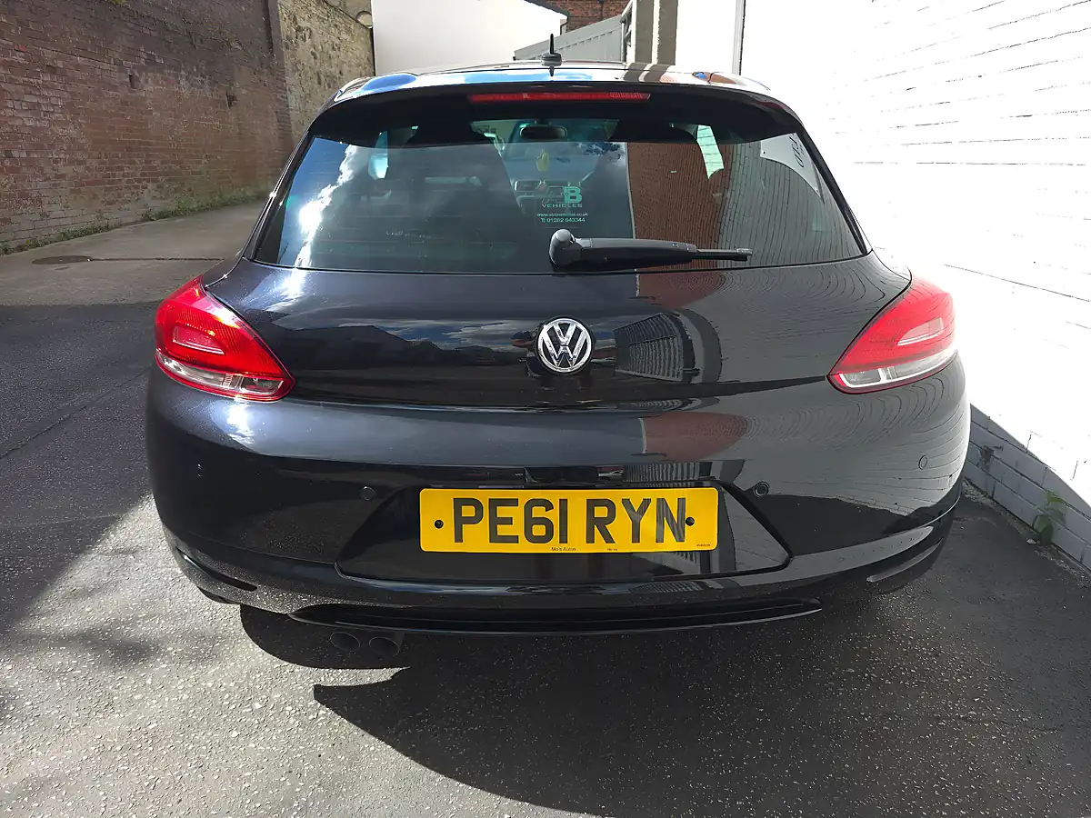 Used 2011 Volkswagen Scirocco Bluemotion Tech GT Black - Interior and Exterior details 9