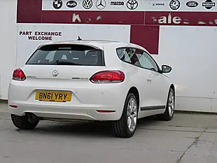 Used 2011 Volkswagen Scirocco Bluemotion Tech White - Interior and Exterior details 17