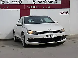 Used 2011 Volkswagen Scirocco Bluemotion Tech White - Interior and Exterior details 19