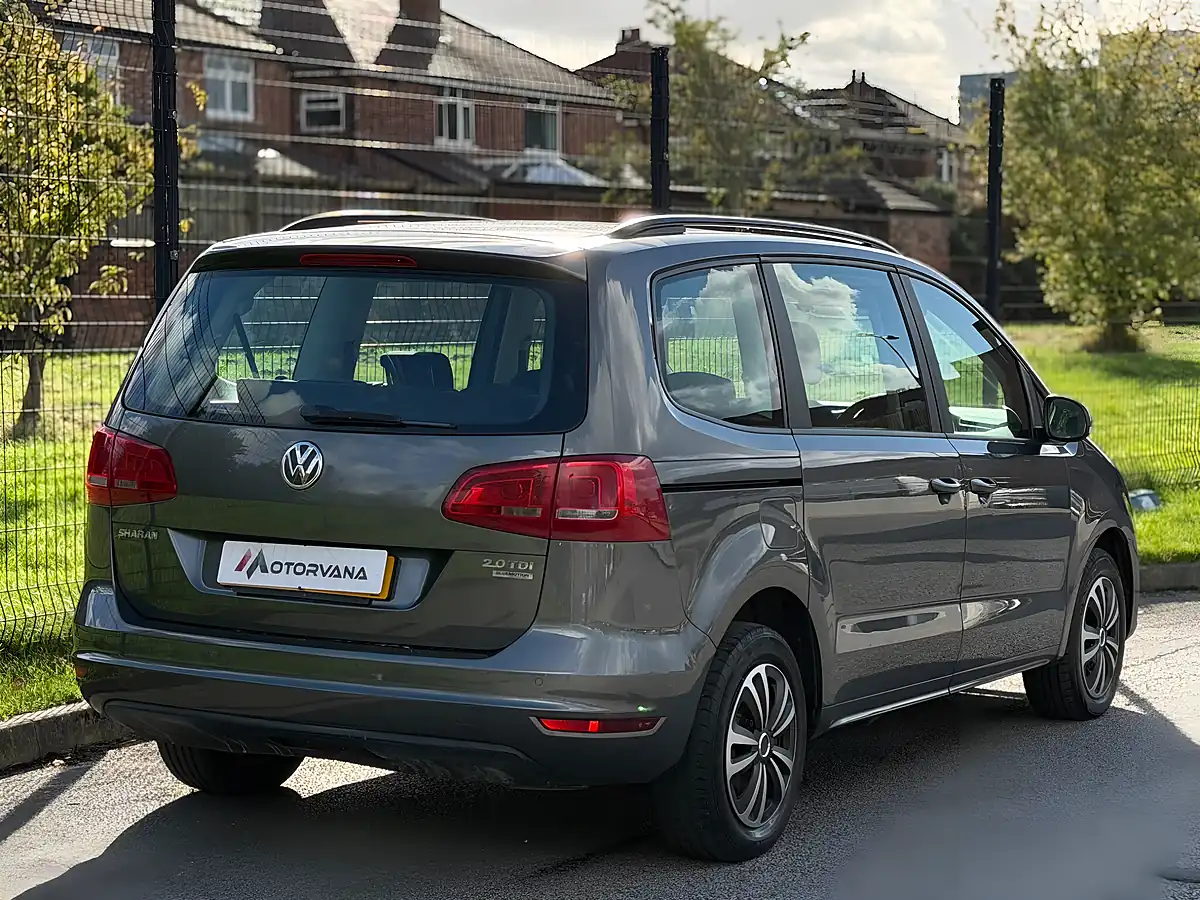 Used 2011 Volkswagen Sharan Bluemotion Tech S Grey - Interior and Exterior details 10