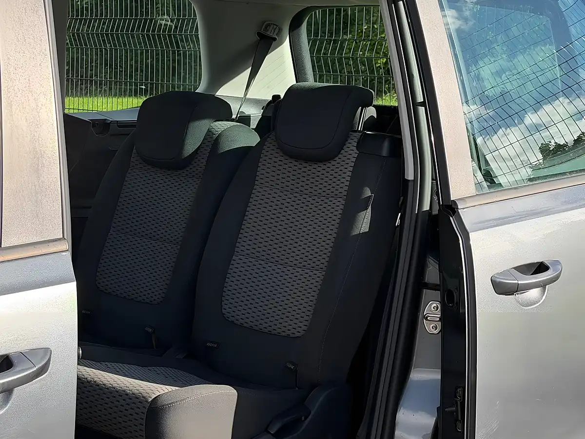 Used 2011 Volkswagen Sharan Bluemotion Tech S Grey - Interior and Exterior details 13