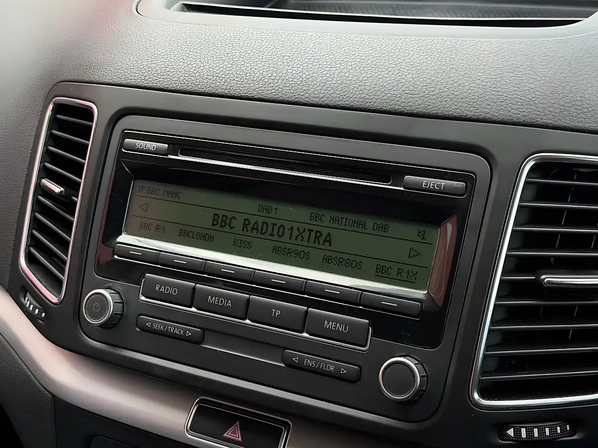 Used 2011 Volkswagen Sharan Bluemotion Tech S Grey - Interior and Exterior details 17