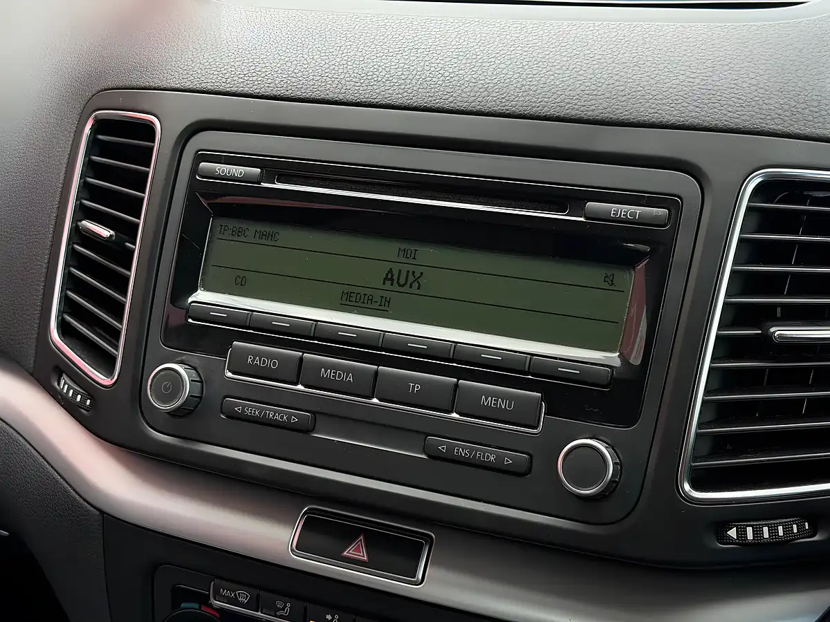 Used 2011 Volkswagen Sharan Bluemotion Tech S Grey - Interior and Exterior details 18