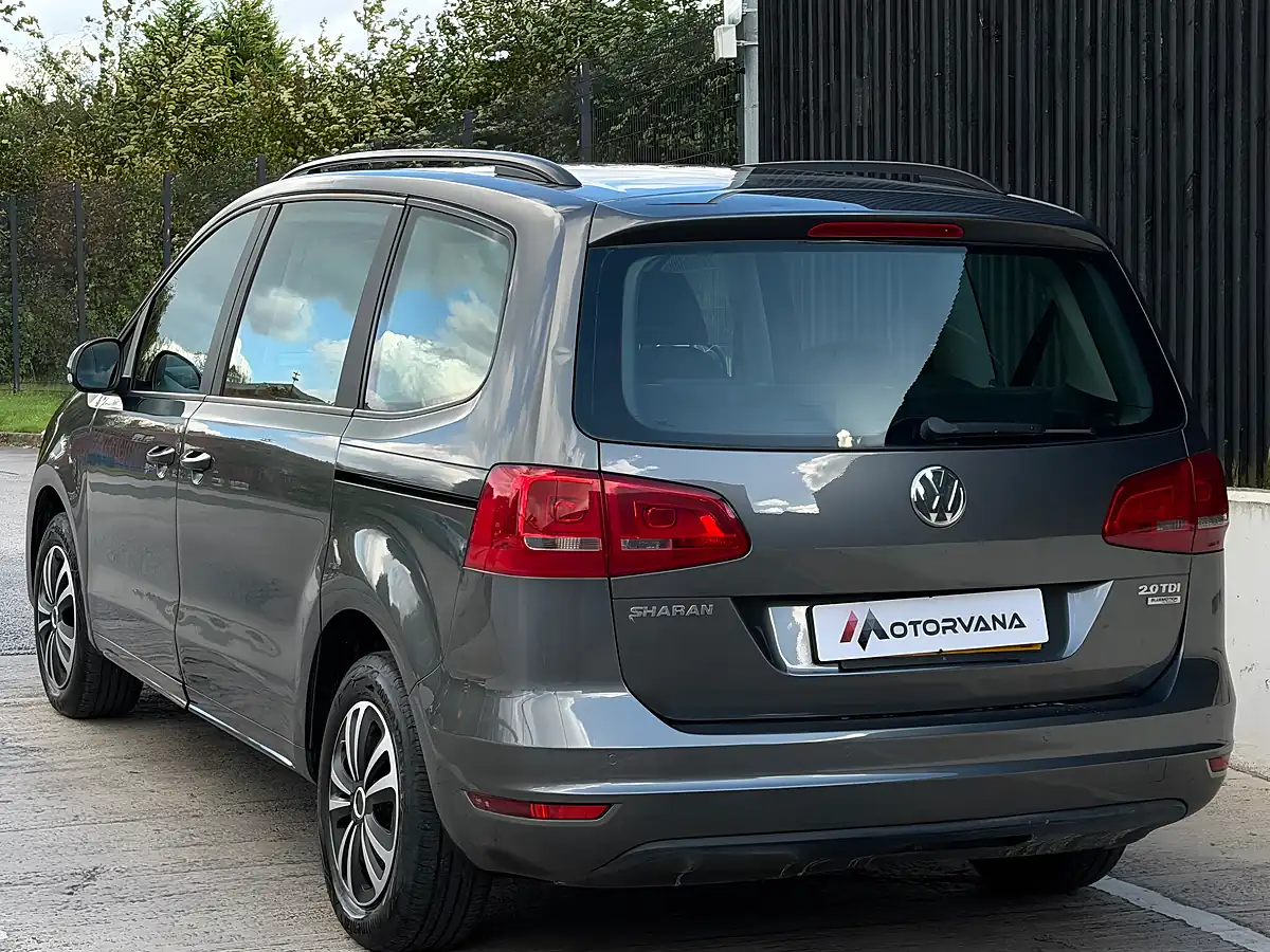 Used 2011 Volkswagen Sharan Bluemotion Tech S Grey - Interior and Exterior details 3