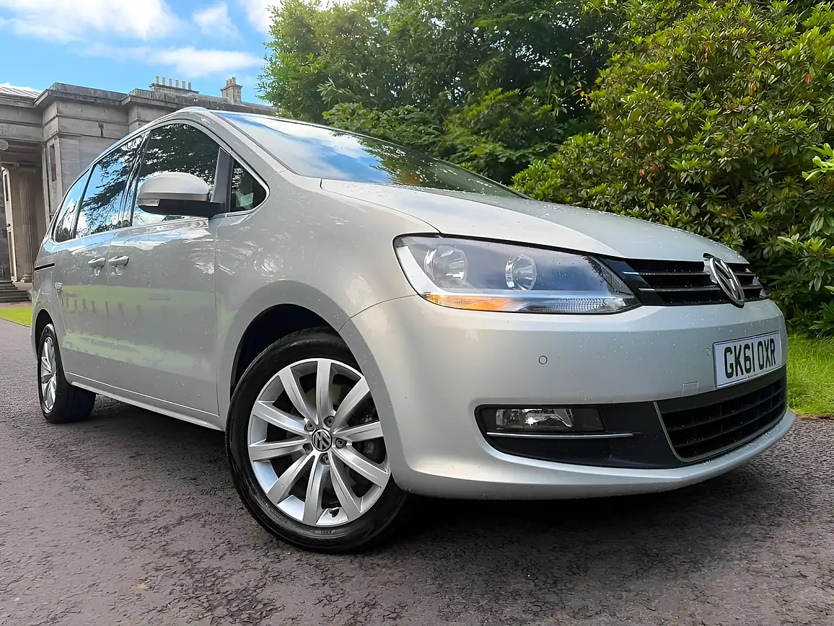 Used 2011 Volkswagen Sharan Sel Silver - Front View