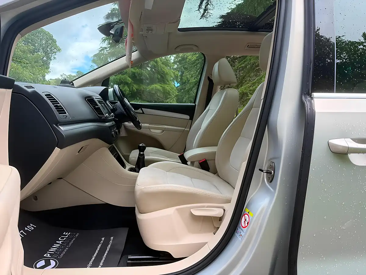 Used 2011 Volkswagen Sharan Sel Silver - Interior and Exterior details 12
