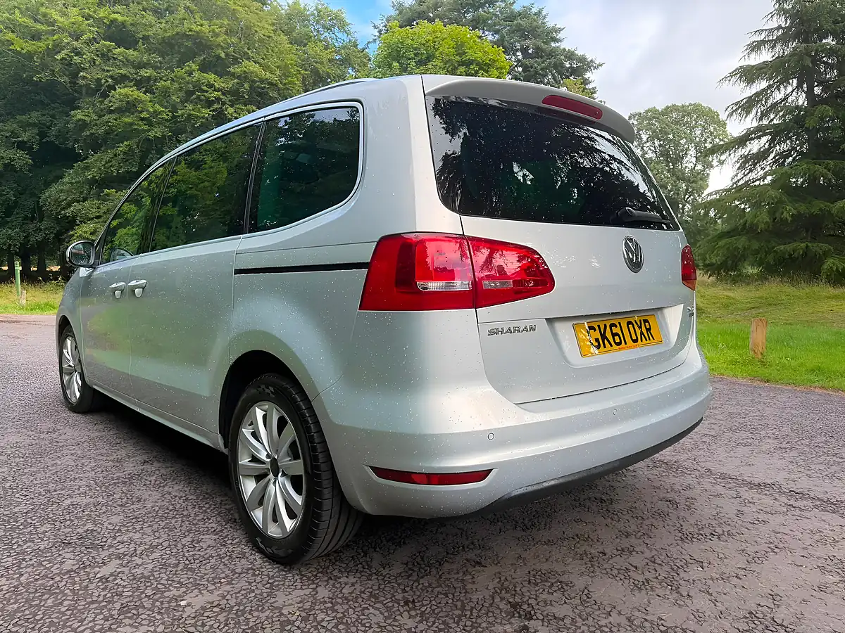Used 2011 Volkswagen Sharan Sel Silver - Interior and Exterior details 4