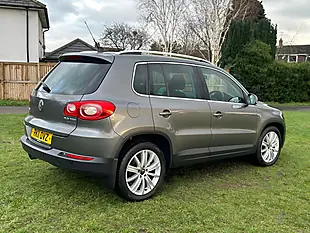 Used 2011 Volkswagen Tiguan Match Grey - Interior and Exterior details 5