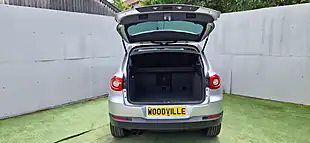 Used 2011 Volkswagen Tiguan Match Silver - Interior and Exterior details 11
