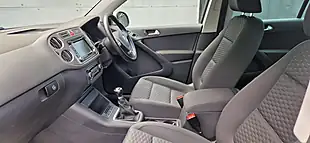 Used 2011 Volkswagen Tiguan Match Silver - Interior and Exterior details 14