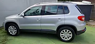 Used 2011 Volkswagen Tiguan Match Silver - Interior and Exterior details 5