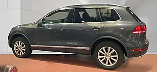 Used 2011 Volkswagen Touareg Se Grey - Interior and Exterior details 5