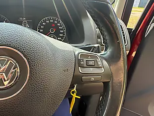 Used 2011 Volkswagen Touran Se Red - Interior and Exterior details 16