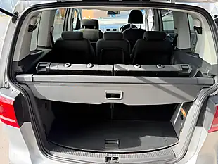 Used 2011 Volkswagen Touran Se Silver - Interior and Exterior details 12