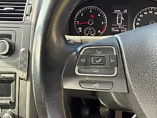 Used 2011 Volkswagen Touran Se Silver - Interior and Exterior details 17