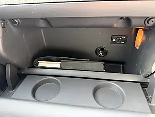 Used 2011 Volkswagen Touran Se Silver - Interior and Exterior details 18