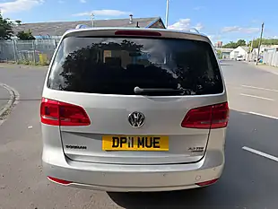 Used 2011 Volkswagen Touran Se Silver - Interior and Exterior details 3