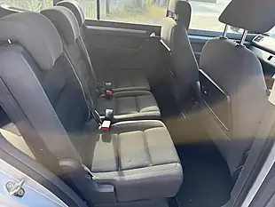 Used 2011 Volkswagen Touran Se Silver - Interior and Exterior details 8