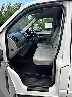 Used 2011 Volkswagen Transporter T26 L1 H1 White - Interior and Exterior details 19