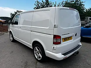 Used 2011 Volkswagen Transporter T26 L1 H1 White - Interior and Exterior details 3