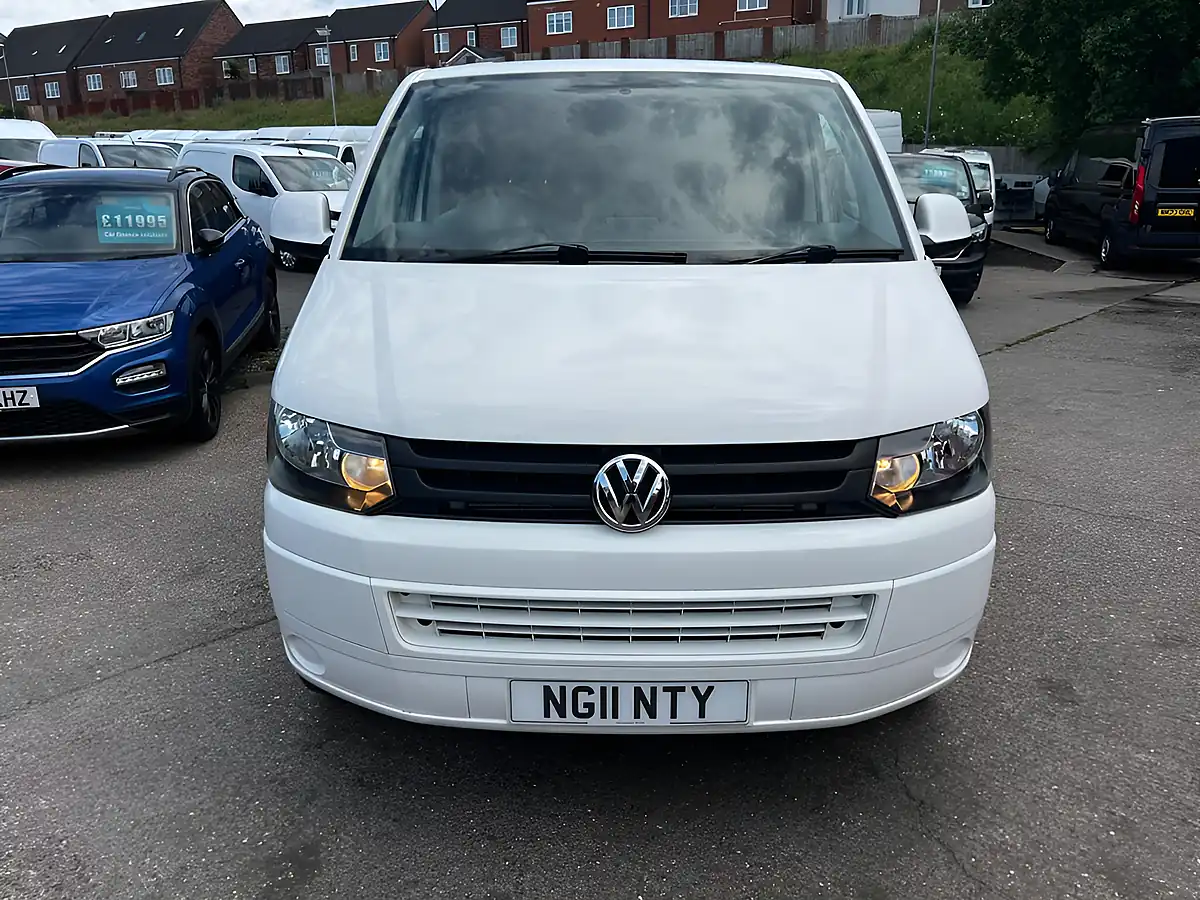 Used 2011 Volkswagen Transporter T26 L1 H1 White - Interior and Exterior details 5