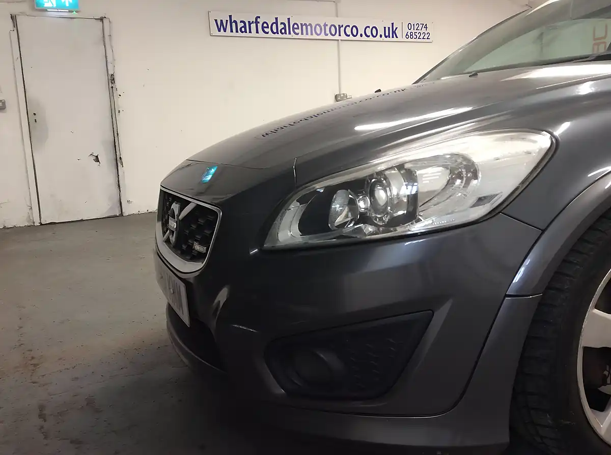 Used 2011 Volvo C30 R-Design Grey - Interior and Exterior details 12