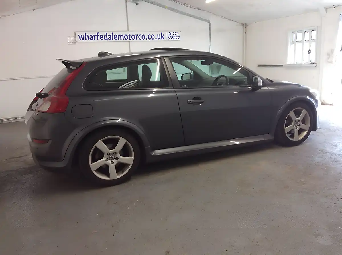 Used 2011 Volvo C30 R-Design Grey - Interior and Exterior details 7