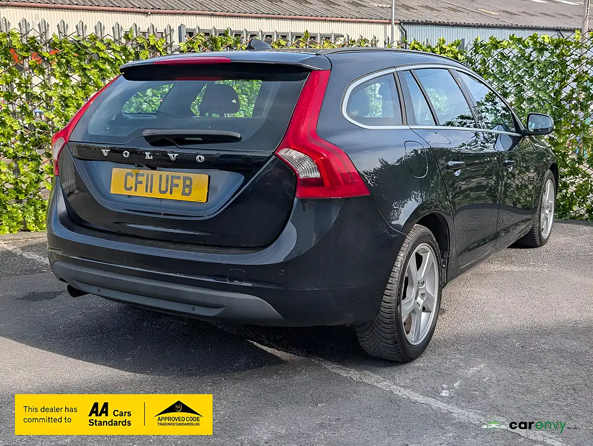 Used 2011 Volvo V60 Se Black - Interior and Exterior details 11