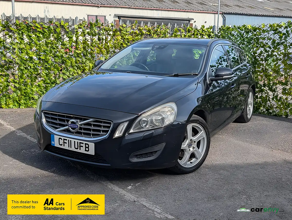 Used 2011 Volvo V60 Se Black - Interior and Exterior details 7