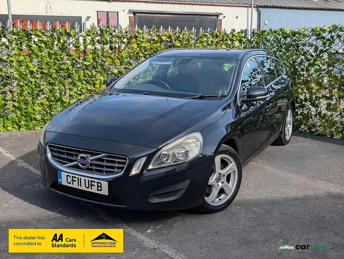 Used 2011 Volvo V60 Se Black - Interior and Exterior details 8