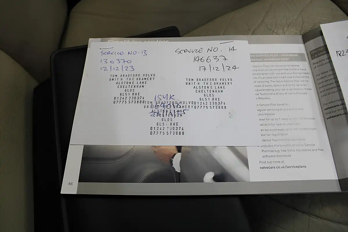 Used 2011 Volvo V70 Se Lux Black - Interior and Exterior details 19