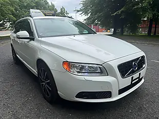 Used 2011 Volvo V70 Se Lux White - Interior and Exterior details 11