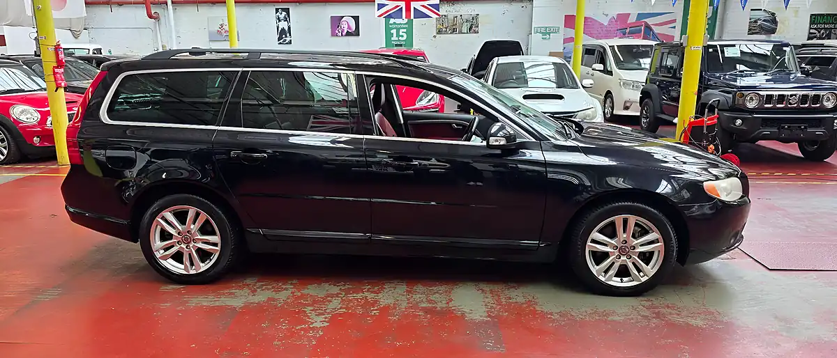 Used 2011 Volvo V70 Se Polestar Edition Black - Interior and Exterior details 20