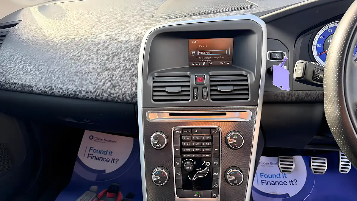 Used 2011 Volvo XC60 R-Design Grey - Interior and Exterior details 14