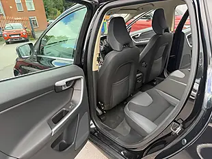 Used 2011 Volvo XC60 Se Black - Interior and Exterior details 15