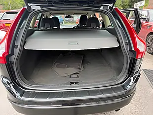 Used 2011 Volvo XC60 Se Black - Interior and Exterior details 16