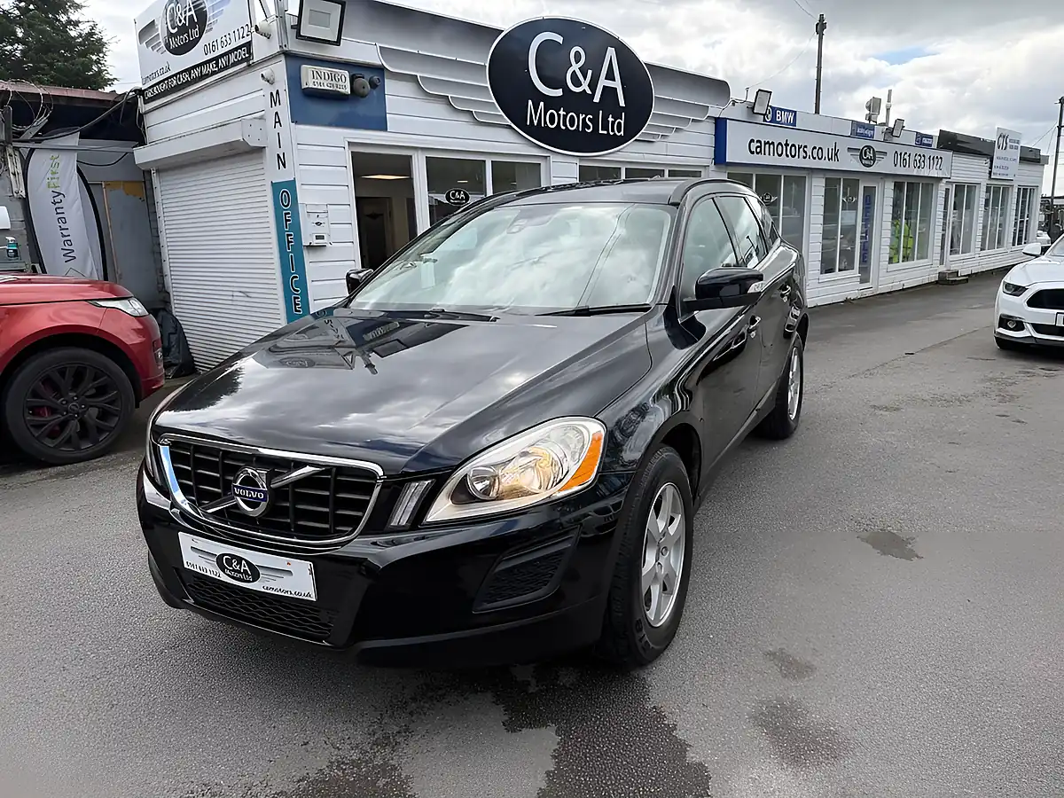 Used 2011 Volvo XC60 Se Black - Interior and Exterior details 3
