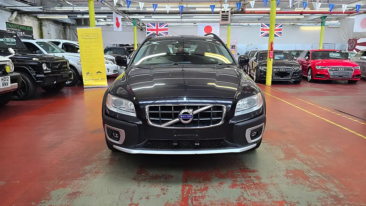 Used 2011 Volvo XC70 Se Black - Interior and Exterior details 2