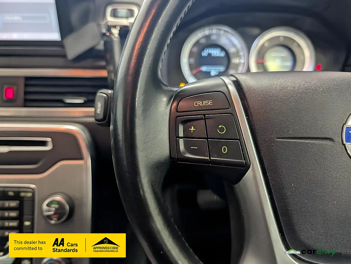 Used 2011 Volvo XC70 Se Caspian Blue - Interior and Exterior details 15