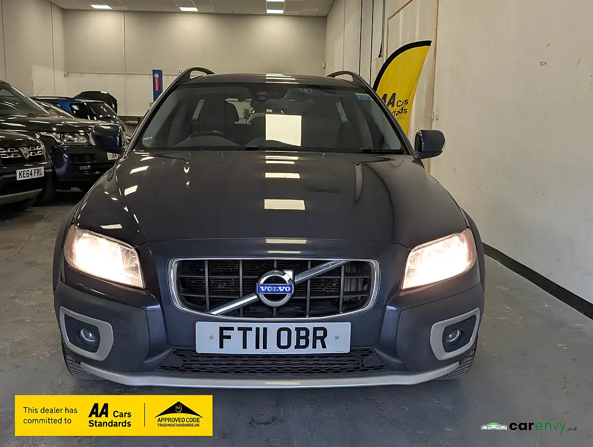 Used 2011 Volvo XC70 Se Caspian Blue - Interior and Exterior details 3