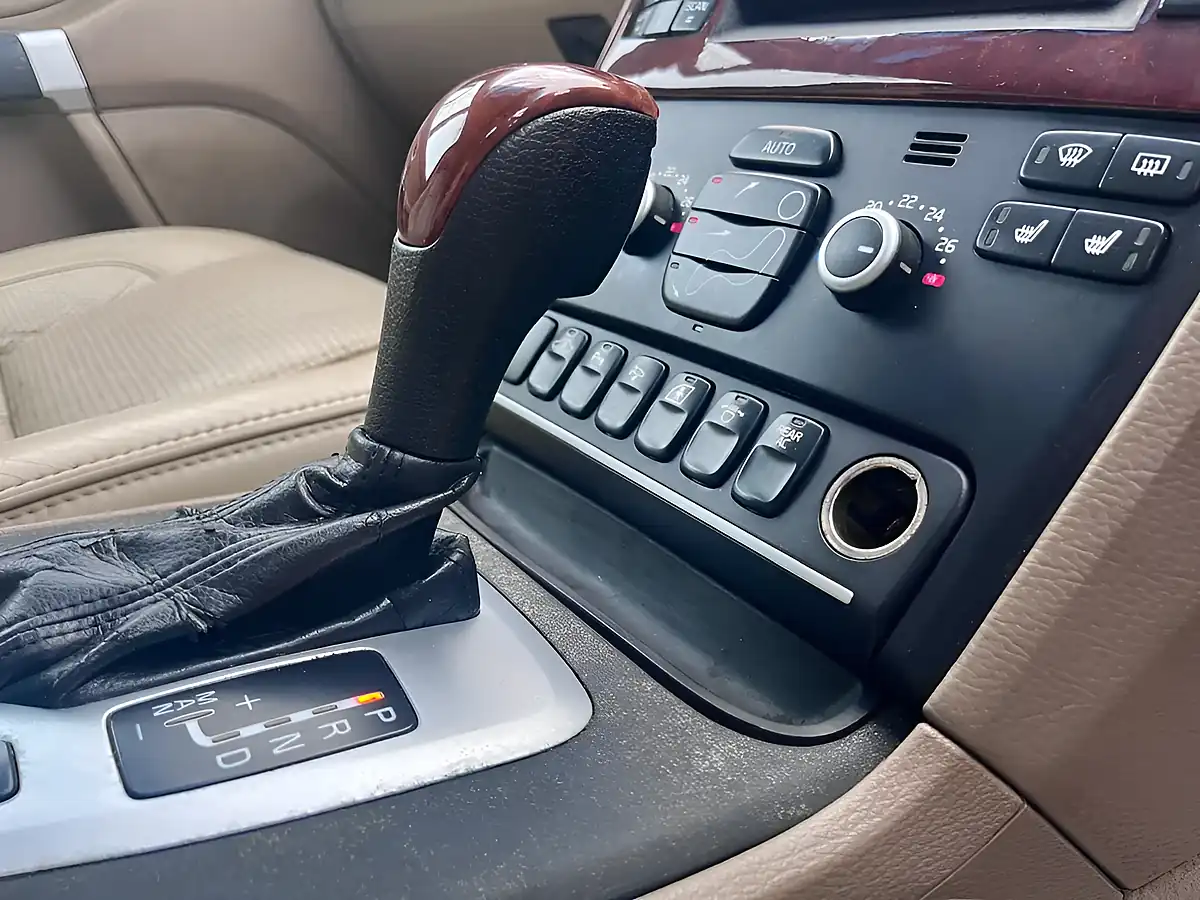 Used 2011 Volvo XC90 Executive Black - Interior and Exterior details 20