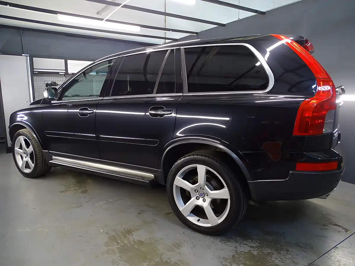 Used 2011 Volvo XC90 R-Design Black - Interior and Exterior details 9