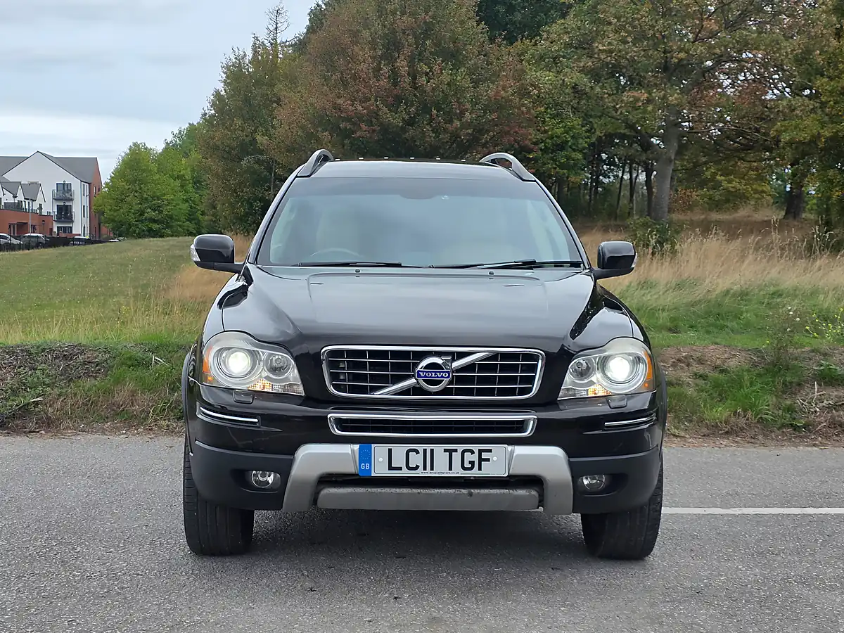 Used 2011 Volvo XC90 Se Lux AWD Black - Interior and Exterior details 2