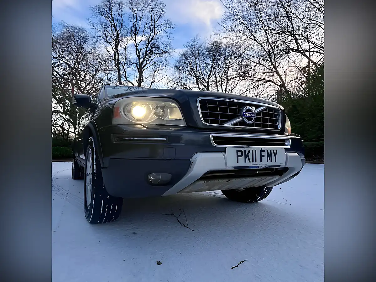 Used 2011 Volvo XC90 Se Lux Grey - Interior and Exterior details 11