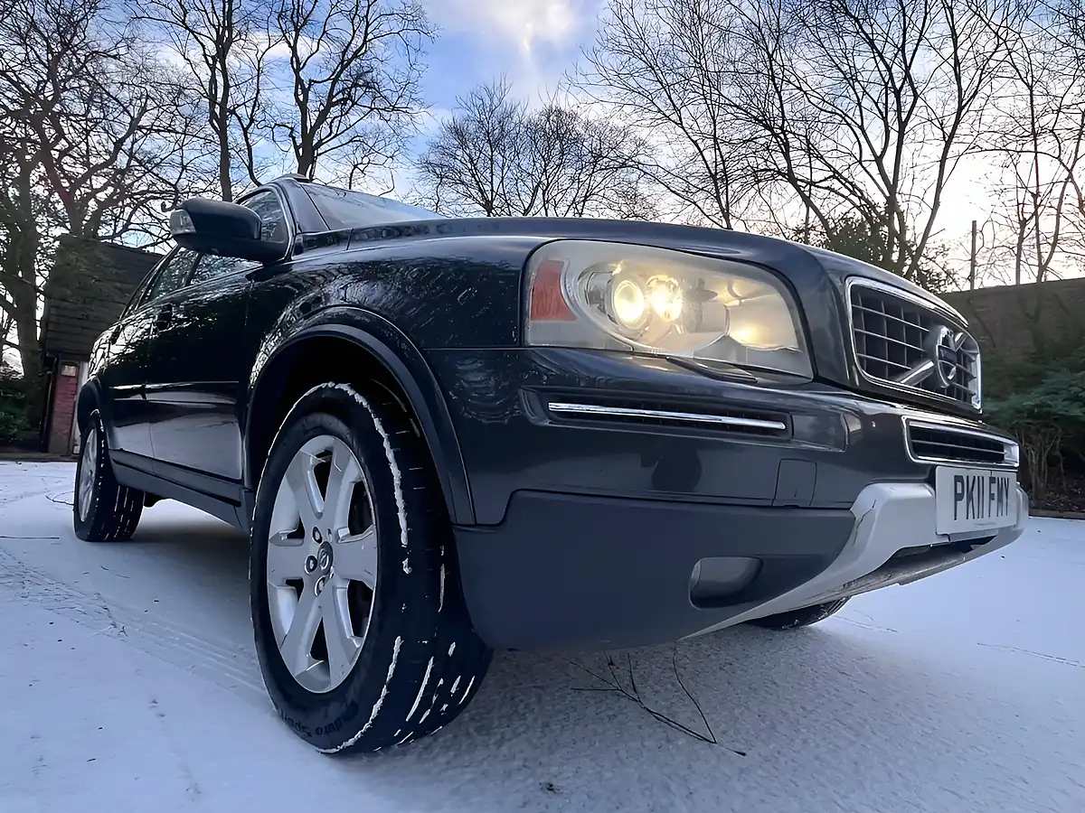 Used 2011 Volvo XC90 Se Lux Grey - Interior and Exterior details 14