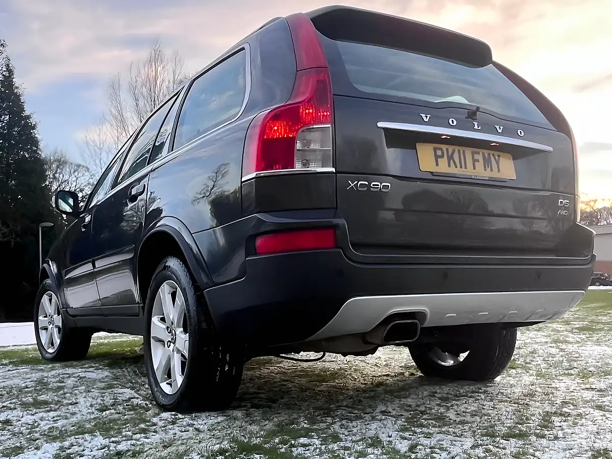 Used 2011 Volvo XC90 Se Lux Grey - Interior and Exterior details 5