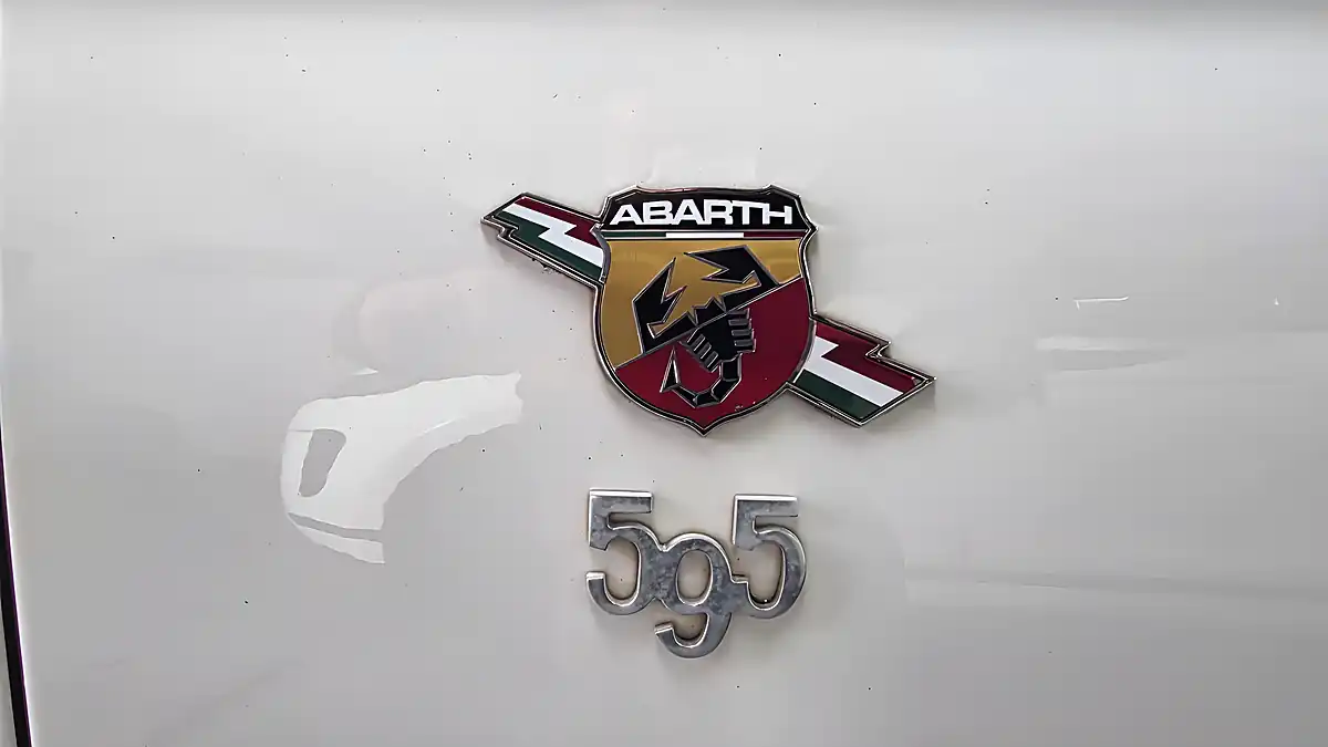 Used 2012 Abarth 595 Turismo Multicolour - Interior and Exterior details 20