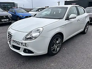 Used 2012 Alfa Romeo Giulietta White - Interior and Exterior details 5