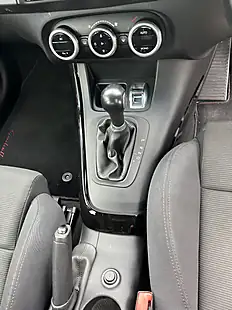Used 2012 Alfa Romeo Giulietta White - Interior and Exterior details 6