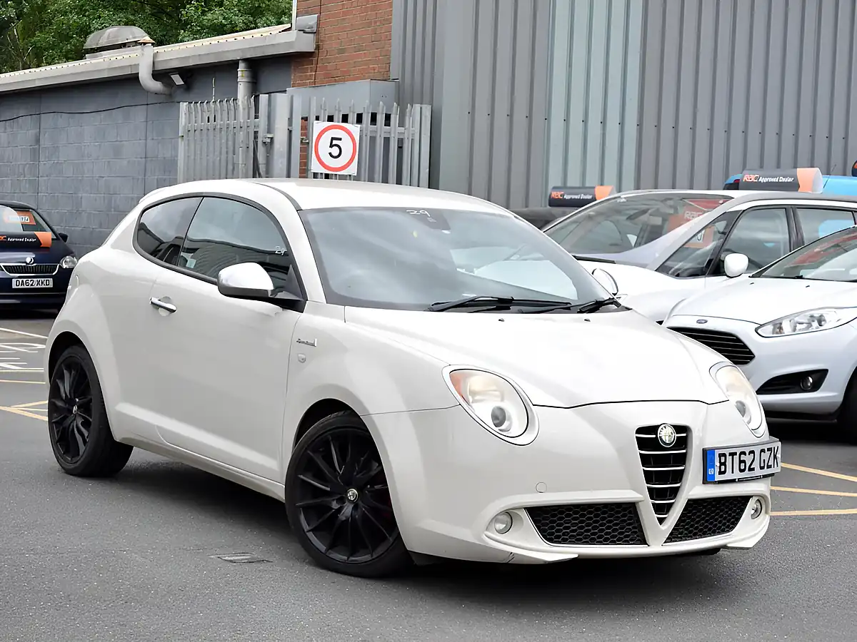 Used 2012 Alfa Romeo Mito Sportiva White - Front View